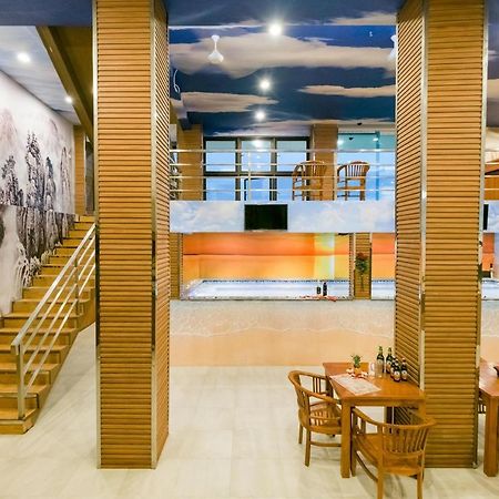 Caroline Hostel Canggu Dış mekan fotoğraf